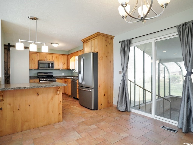 5624 S 5500 W, Hooper, UT 84315 — photo 7