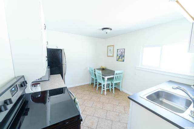293 E 300 S, Logan, UT 84321 — photo 10
