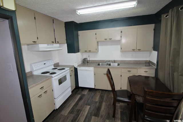 59 S Airlane Dr. E, Clearfield, UT 84015 — photo 9