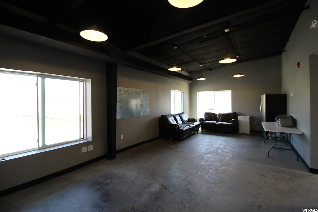 40 W 300 N, Hyrum, UT 84319 — photo 7