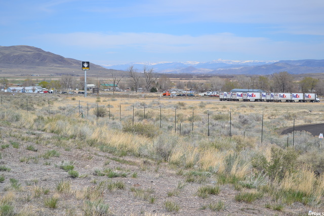 225 W Main St, Joseph, UT 84739 — photo 4