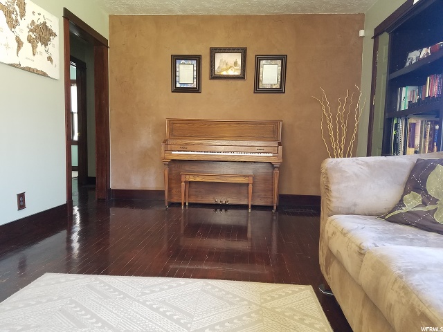 987 E 33rd St S, Ogden, UT 84403 — photo 9