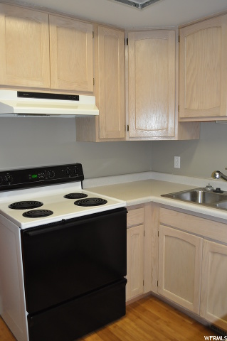 748 S 200 W, Bountiful, UT 84010 — photo 6