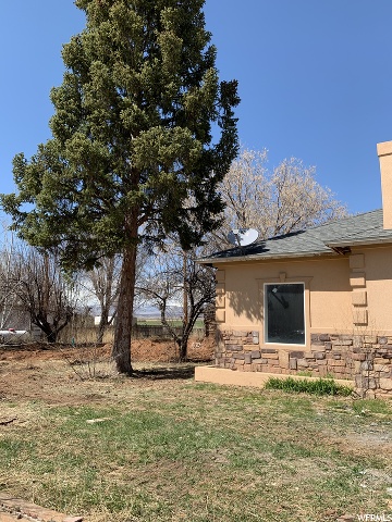 10665 E 7000 N, Lapoint, UT 84039 — photo 10