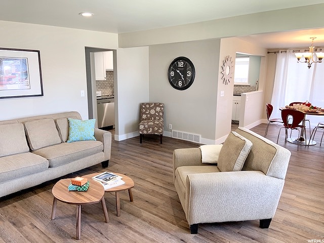 829 E Hibiscus Ave, Sandy, UT 84094 — photo 8