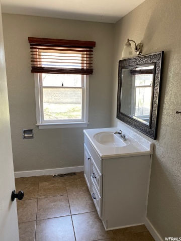 220 S 200 E, Vernal, UT 84078 — photo 8