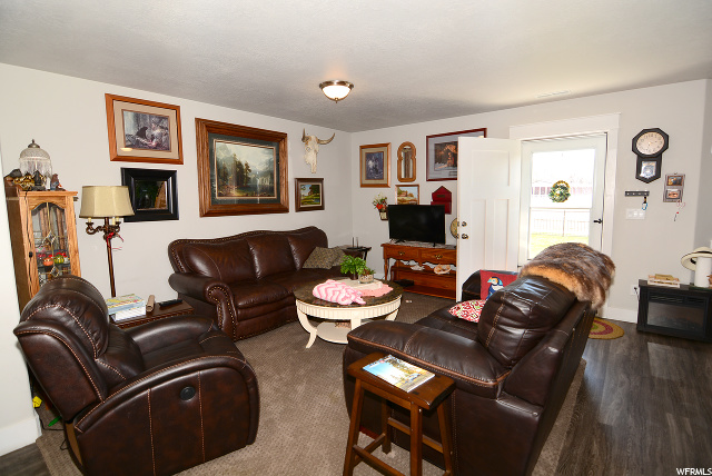 287 W 20 N, Hyrum, UT 84319 — photo 5