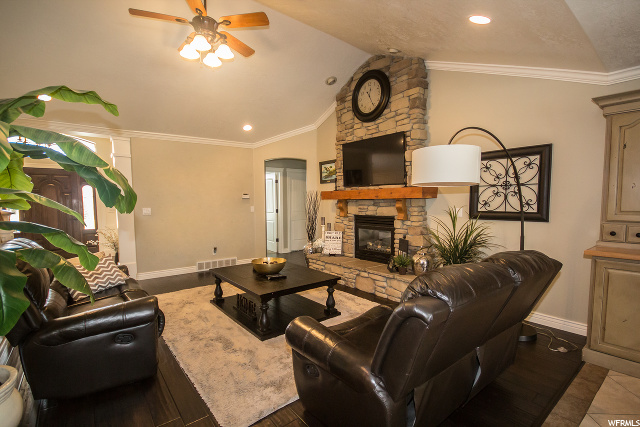 437 Meadow Ln, Providence, UT 84332 — photo 6
