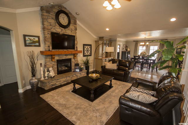 437 Meadow Ln, Providence, UT 84332 — photo 5