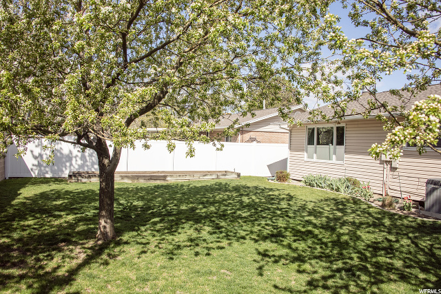 866 E Grenoble Dr, Midvale, UT 84047 — photo 10