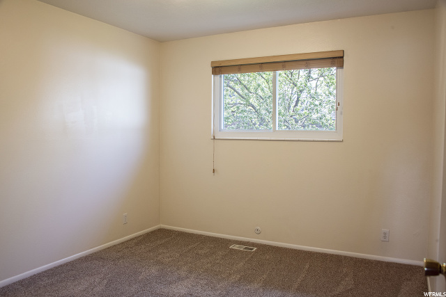 866 E Grenoble Dr, Midvale, UT 84047 — photo 6