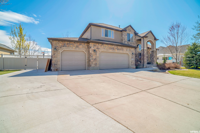 909 W 2075 S, Syracuse, UT 84075 — photo 2