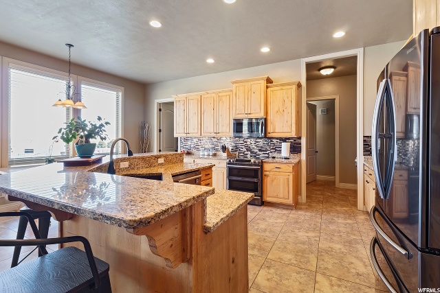 505 W Center St, Willard, UT 84340 — photo 6