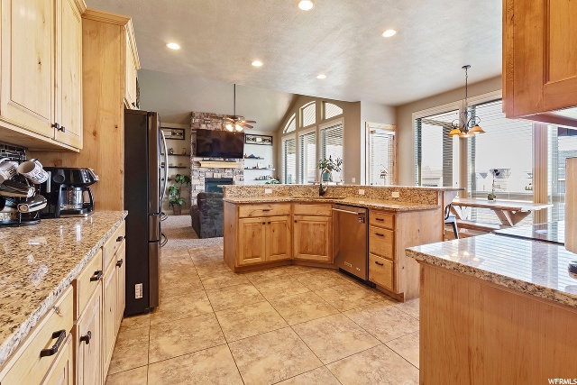 505 W Center St, Willard, UT 84340 — photo 7