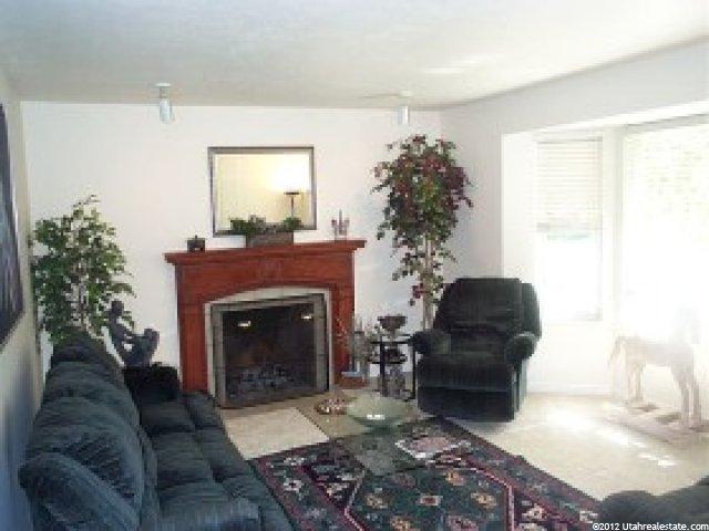 10927 Lostwood Dr, Sandy, UT 84092 — photo 7