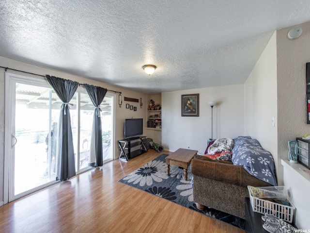 5045 S 2275 W, Roy, UT 84067 — photo 4