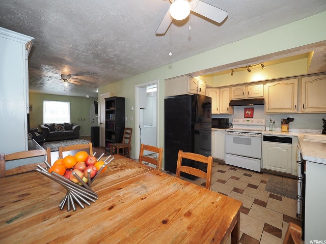 549 N 200 W, Bountiful, UT 84010 — photo 4