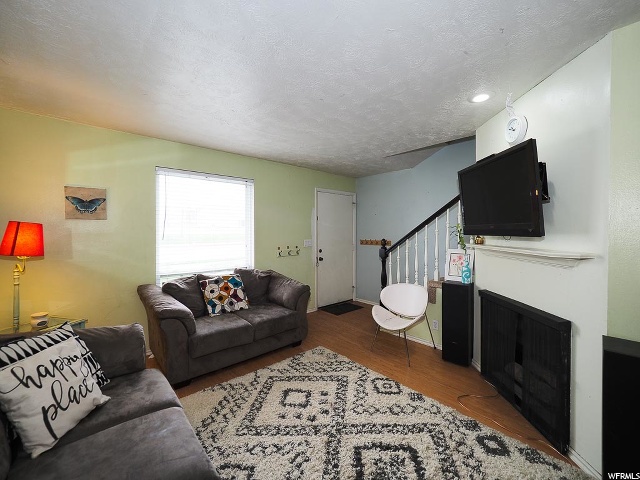 549 N 200 W, Bountiful, UT 84010 — photo 2