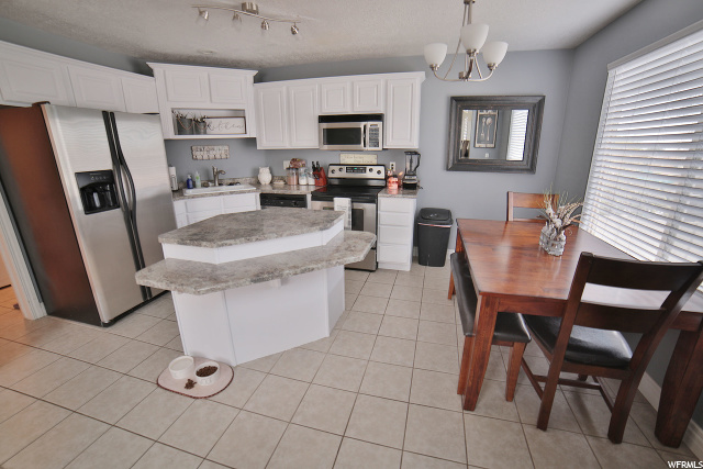 674 S Orchard Dr E, Bountiful, UT 84010 — photo 7