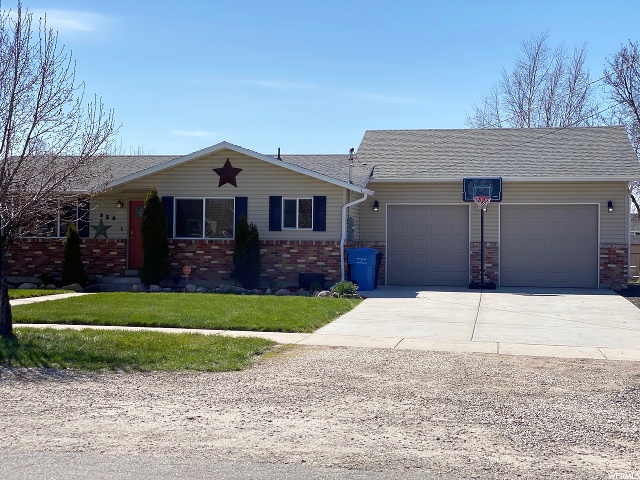 320 W 100 S, Smithfield, UT 84335 — photo 2