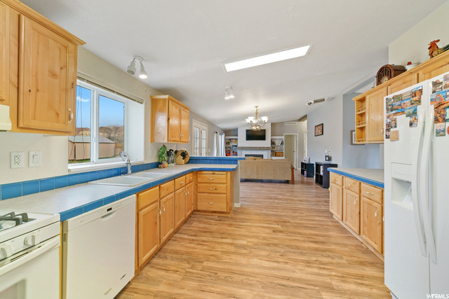 55 E 300 N, Henrieville, UT 84736 — photo 12