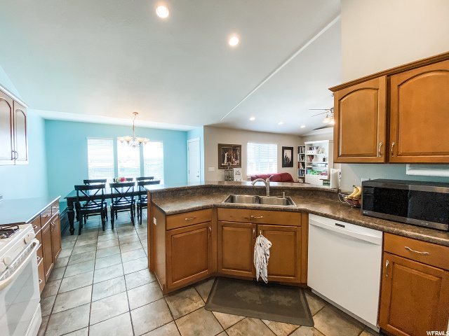 154 E 500 N, Millville, UT 84326 — photo 7