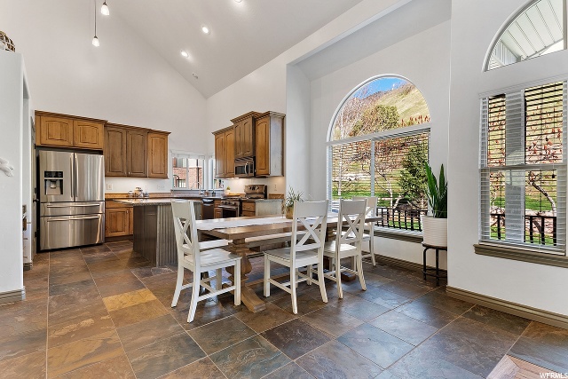 2652 E 6500 S, Uintah, UT 84403 — photo 8