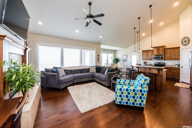 113 N 820 E, Hyde Park, UT 84318 — photo 8