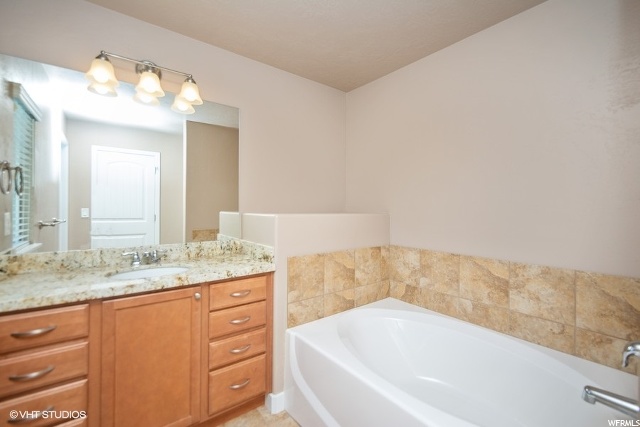 149 E Crescent Pine Ln, Sandy, UT 84070 — photo 11