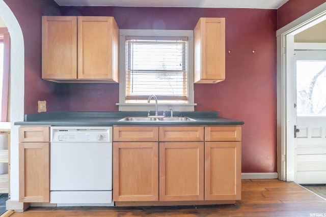 253 S 300 E, Logan, UT 84321 — photo 7