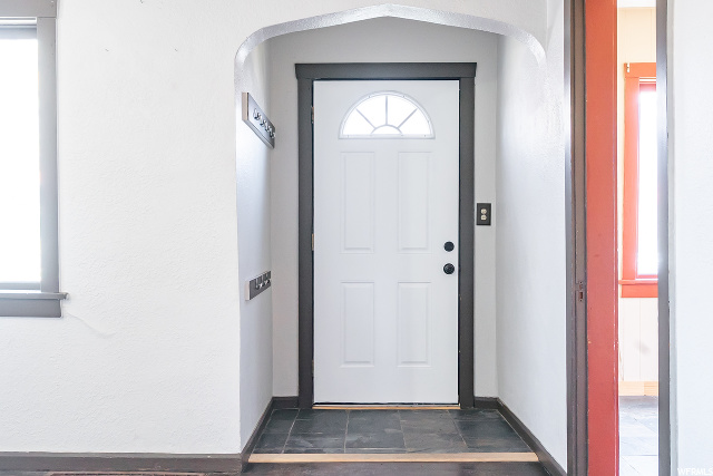 253 S 300 E, Logan, UT 84321 — photo 2