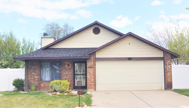 1012 E Deerwalk Ln, Ogden, UT 84404 — photo 2