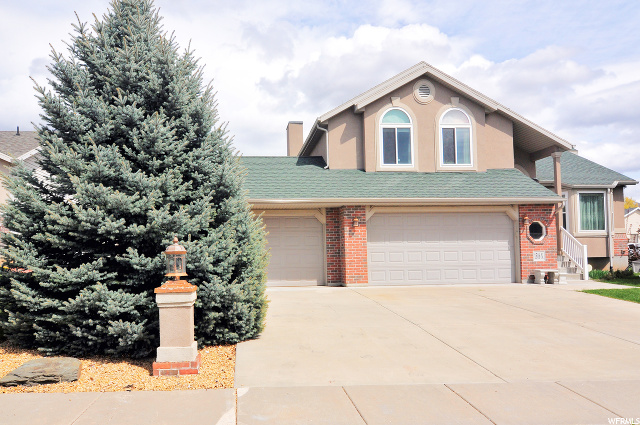 1506 N 125 E, Layton, UT 84041 — photo 2