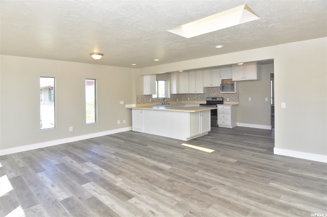 1143 W 2175 N, Clinton, UT 84015 — photo 9
