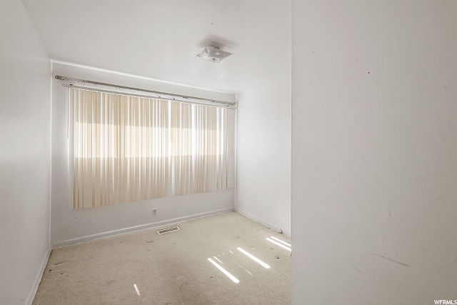 9996 S Opal Cir E, Sandy, UT 84094 — photo 12
