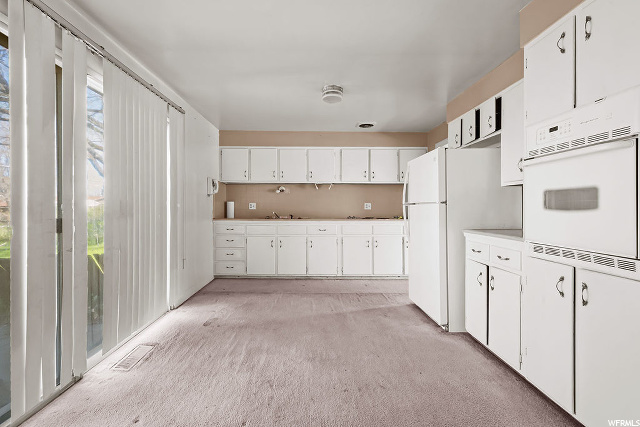 9996 S Opal Cir E, Sandy, UT 84094 — photo 8