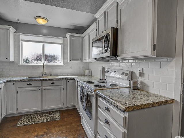 844 N 1000 W, Clinton, UT 84015 — photo 3