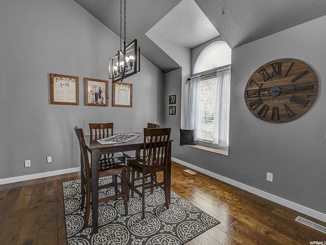 844 N 1000 W, Clinton, UT 84015 — photo 2