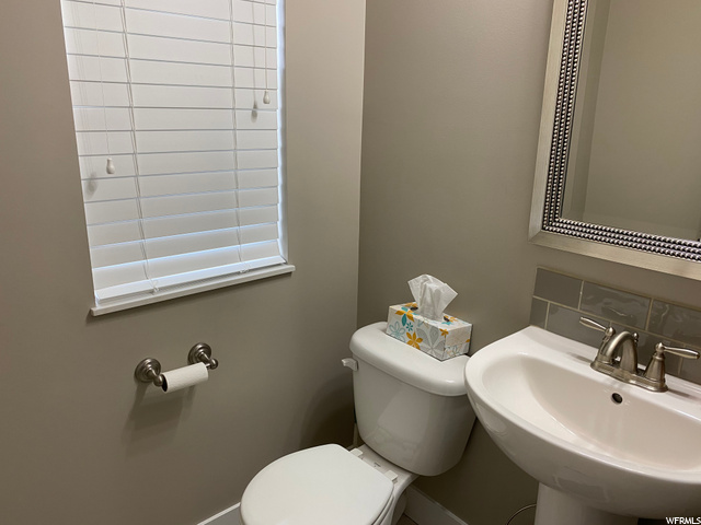 672 S 1575 W, Layton, UT 84041 — photo 11