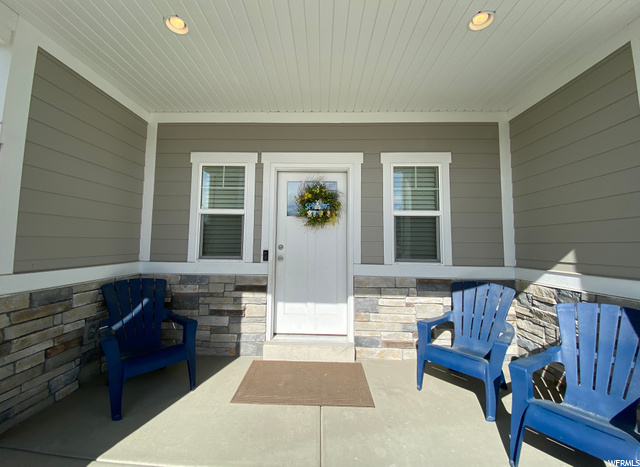 672 S 1575 W, Layton, UT 84041 — photo 2