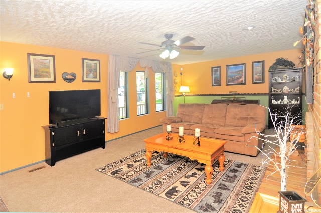 687 E 3225 N, North Ogden, UT 84414 — photo 4