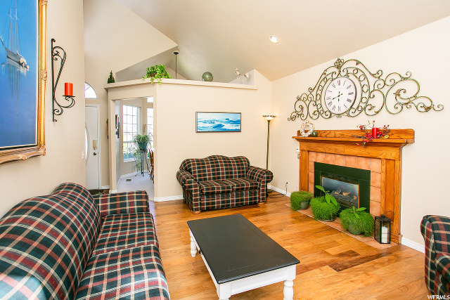 1146 N 3100 E, Layton, UT 84040 — photo 7