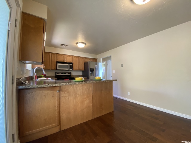 5496 S 2300 W, Roy, UT 84067 — photo 8