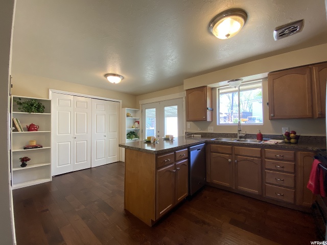 5496 S 2300 W, Roy, UT 84067 — photo 6