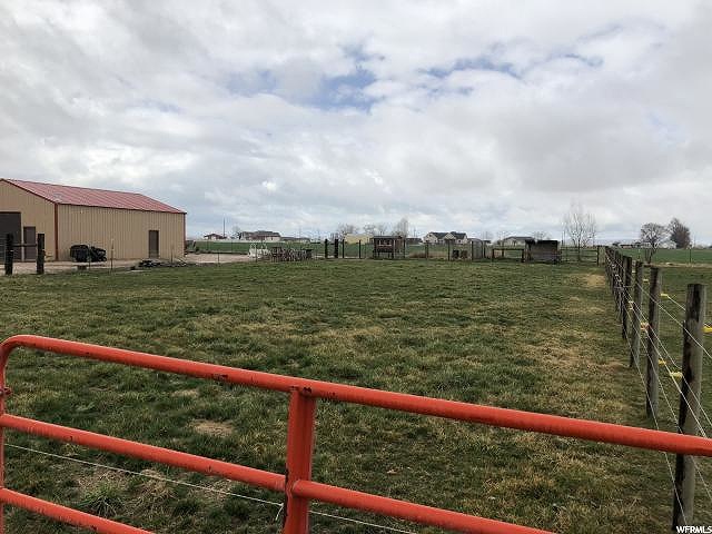 5827 S 6950 W, Hooper, UT 84315 — photo 12