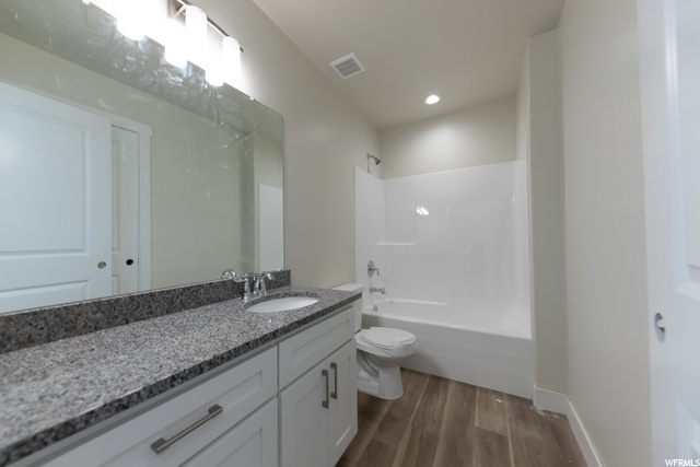 352 E 2020 N #7, North Logan, UT 84341 — photo 8
