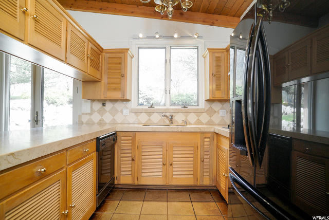 2784 Foothill Dr, Ogden, UT 84403 — photo 9