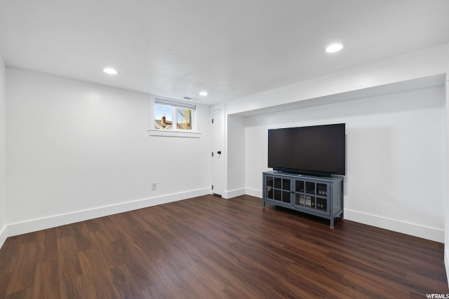 145 W 200 N, Bountiful, UT 84010 — photo 3