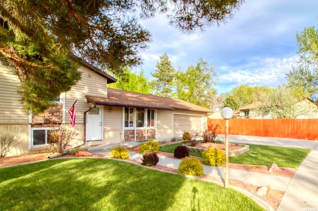 837 E Chariot Dr, Sandy, UT 84094 — photo 3