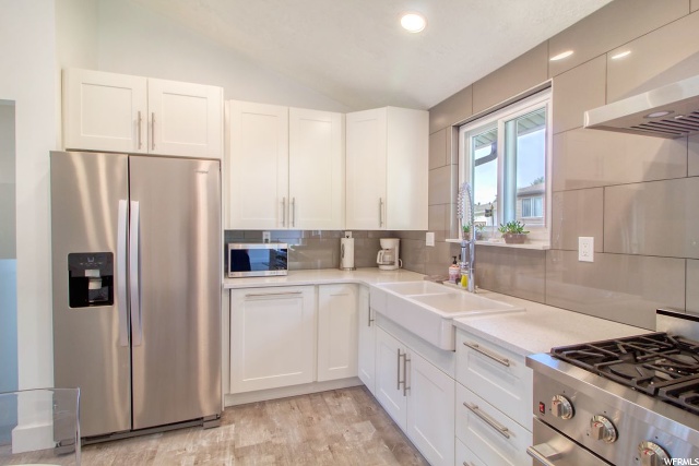 837 E Chariot Dr, Sandy, UT 84094 — photo 12
